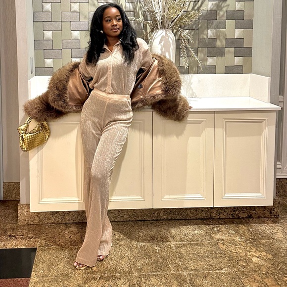 NUDE SHEER FOIL PLISSE WIDE LEG PANTS + NUDE SHEER FOIL PLISSE OVERSIZED SHIRT - Picture 2 of 6